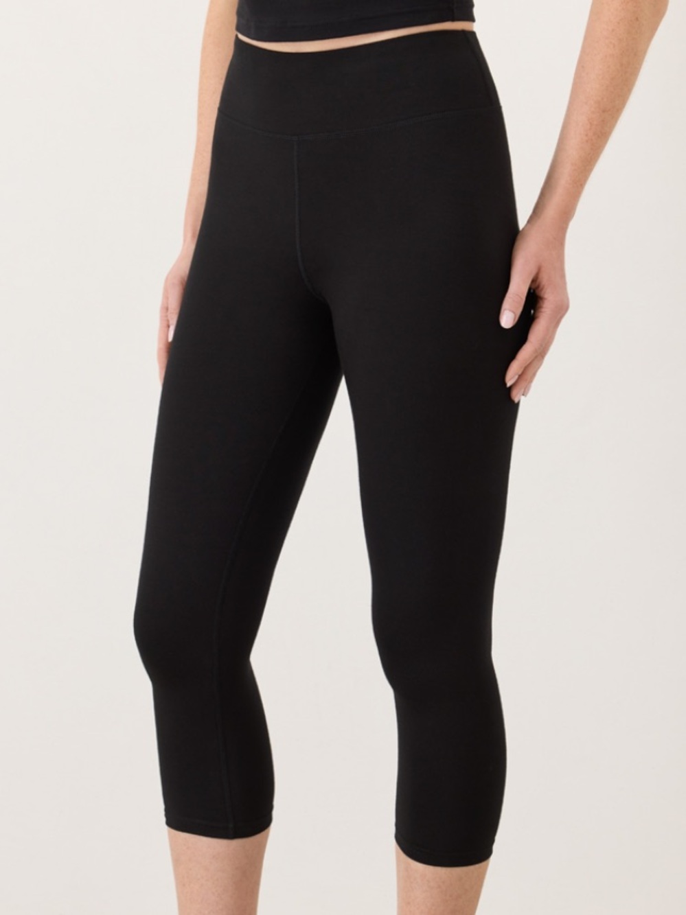 NWOT Pact Cropped Leggings